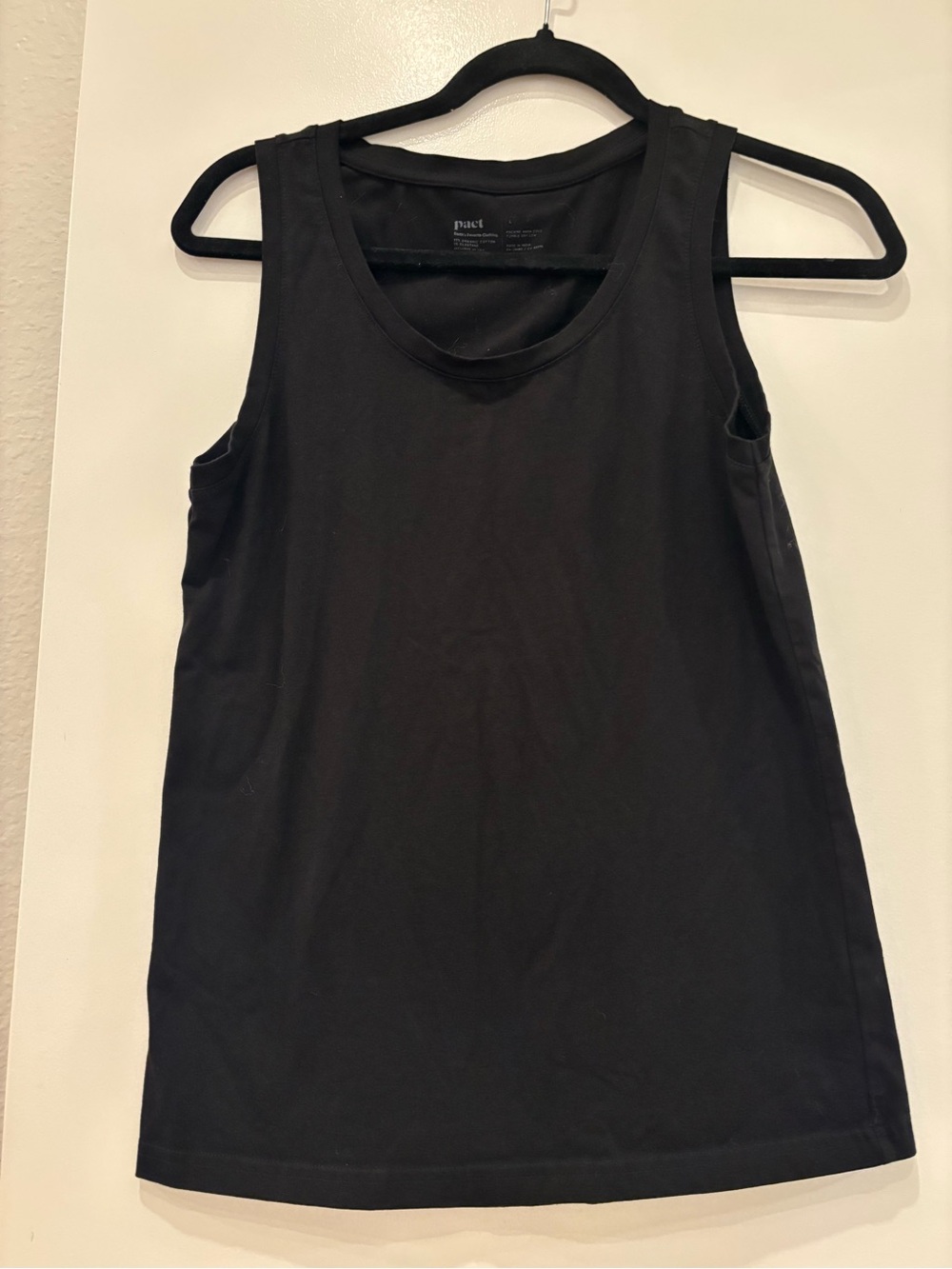 NWOT Pact Organic 100% Cotton Soft Slub Essential Tank Sustainable Classic Crew